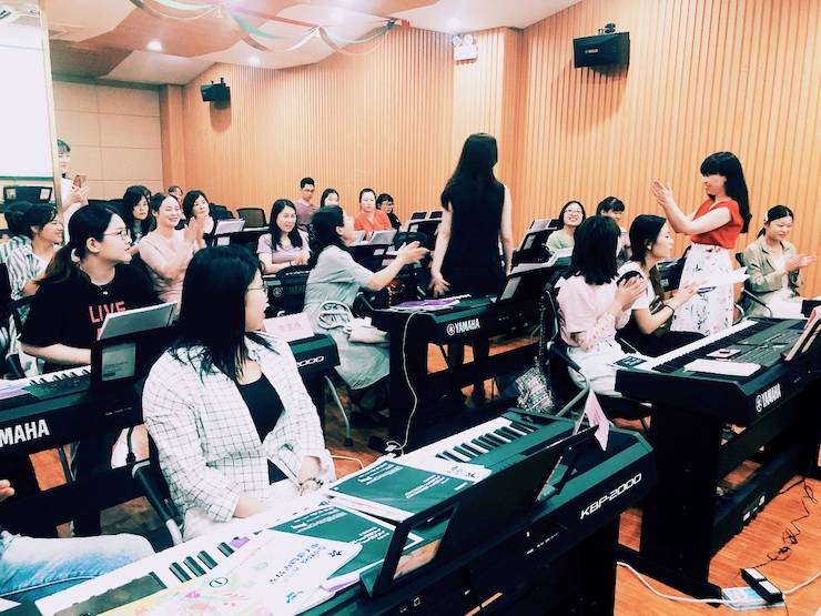 腾博官网星教室6月师资培训