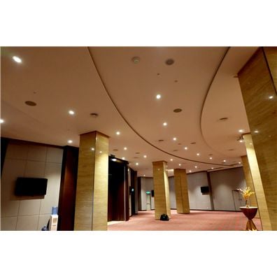 腾博官网凭借其久经考验的音质被马六甲瑞士花园酒店及公寓选中